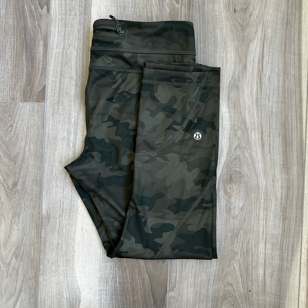 Lululemon Olive Green Leggings capris